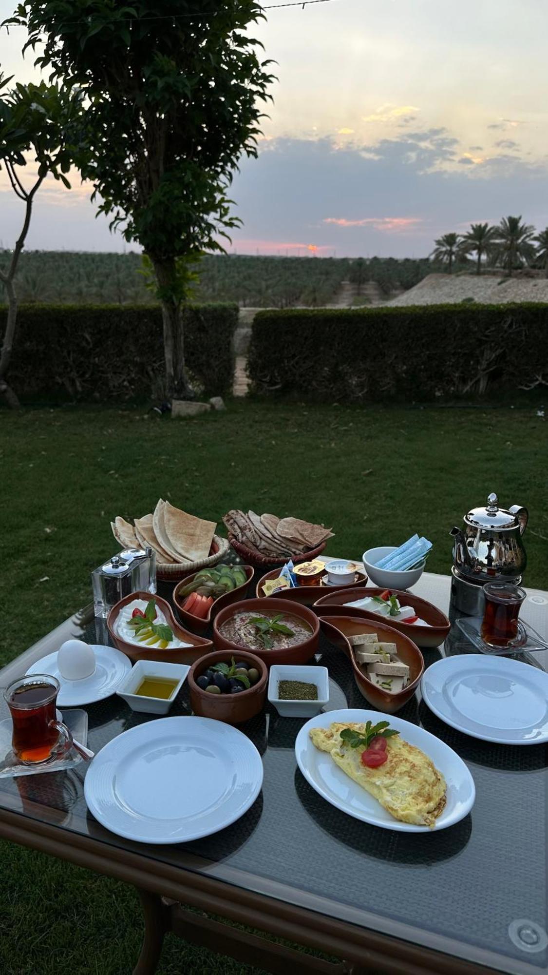 Al Malfa Resort Unaizah Exterior foto