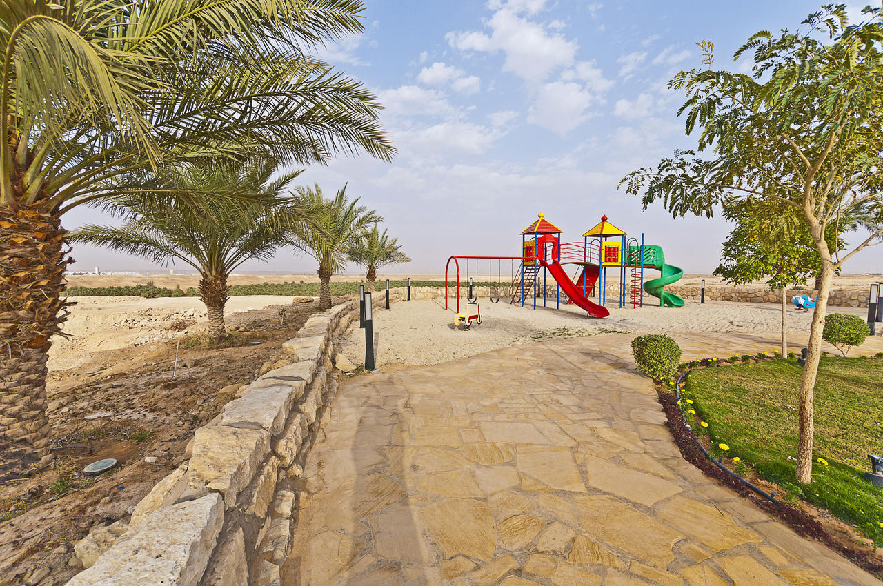 Al Malfa Resort Unaizah Exterior foto